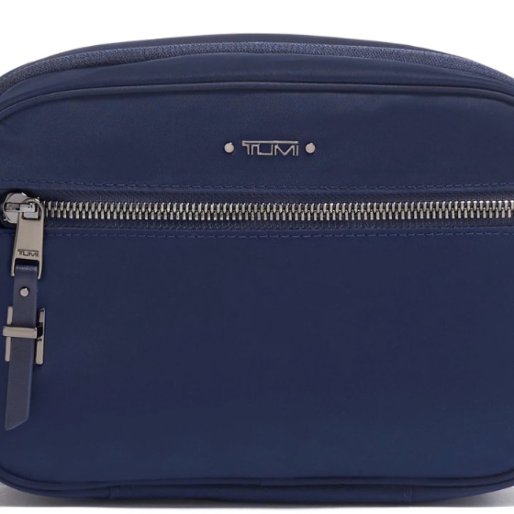 Tumi Hanging Cosmetic Case